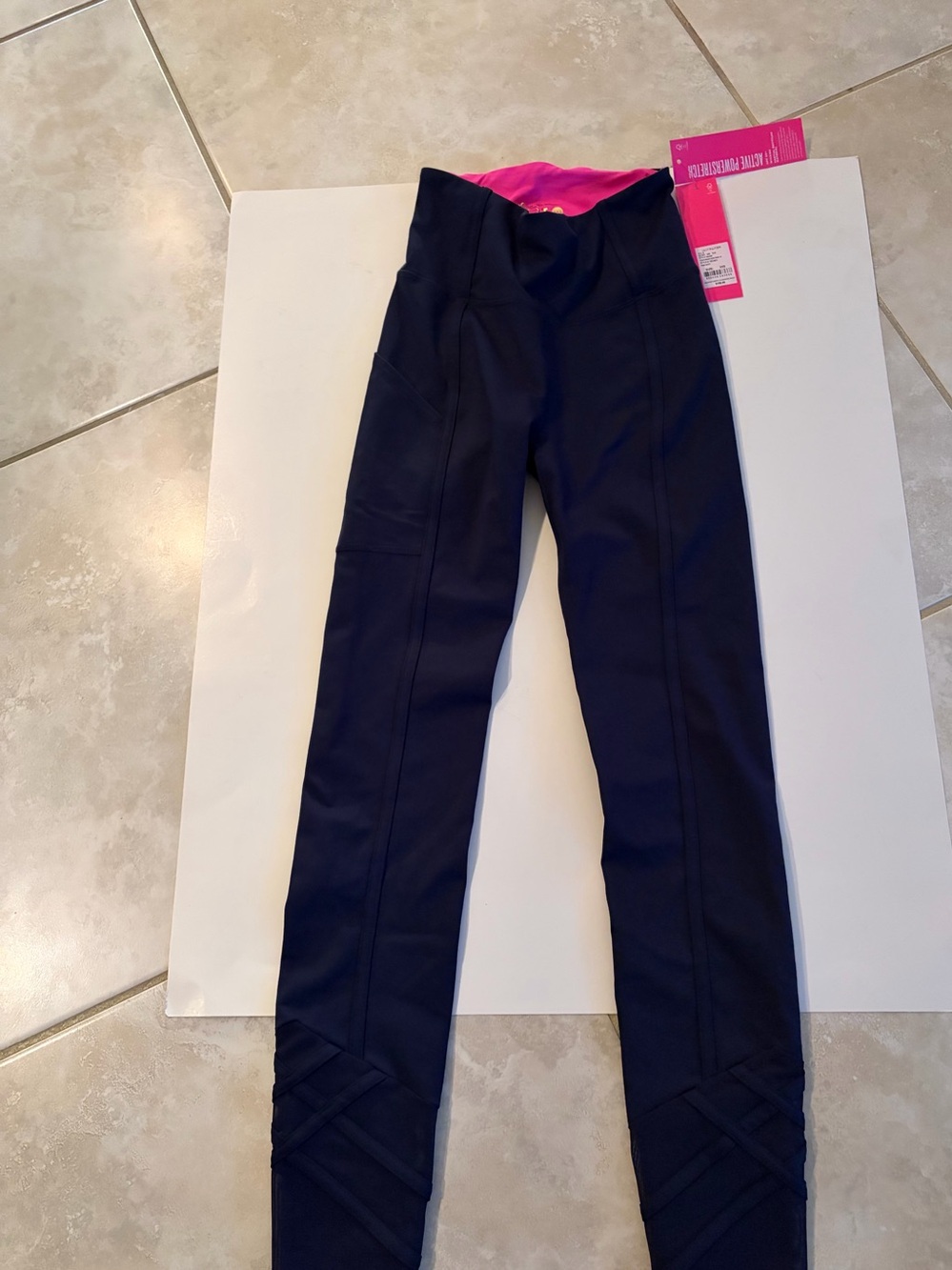 NWT Size XXS Lilly Pulitzer Navy Leggings with Pink Inside Waistband